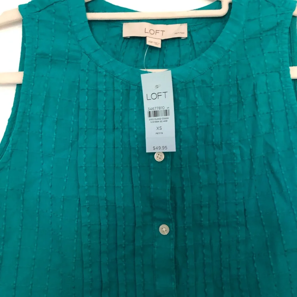 Loft pin tucked button shell top - Picture 3 of 5